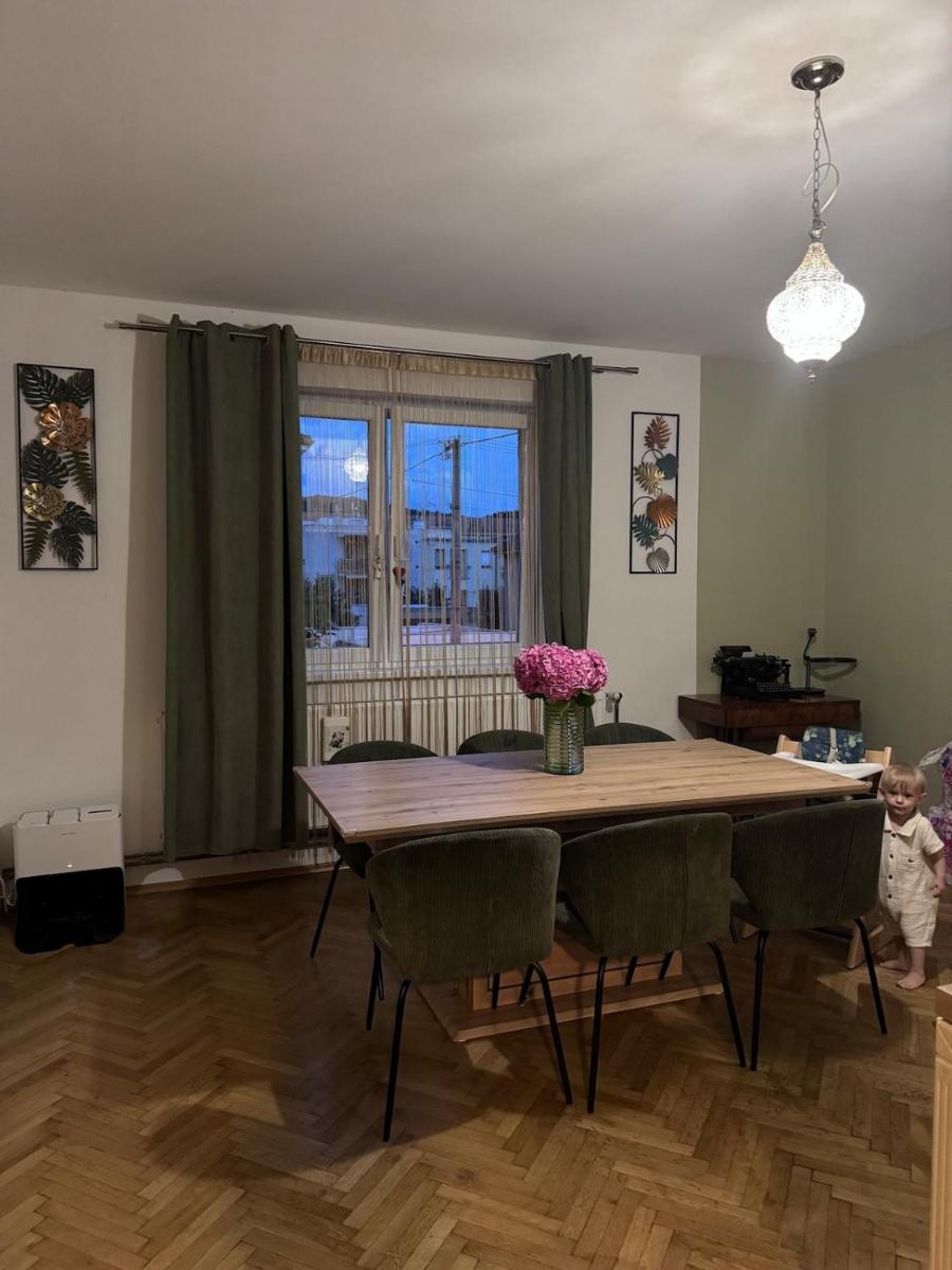 Image 4 of 3 room apartment with castle view