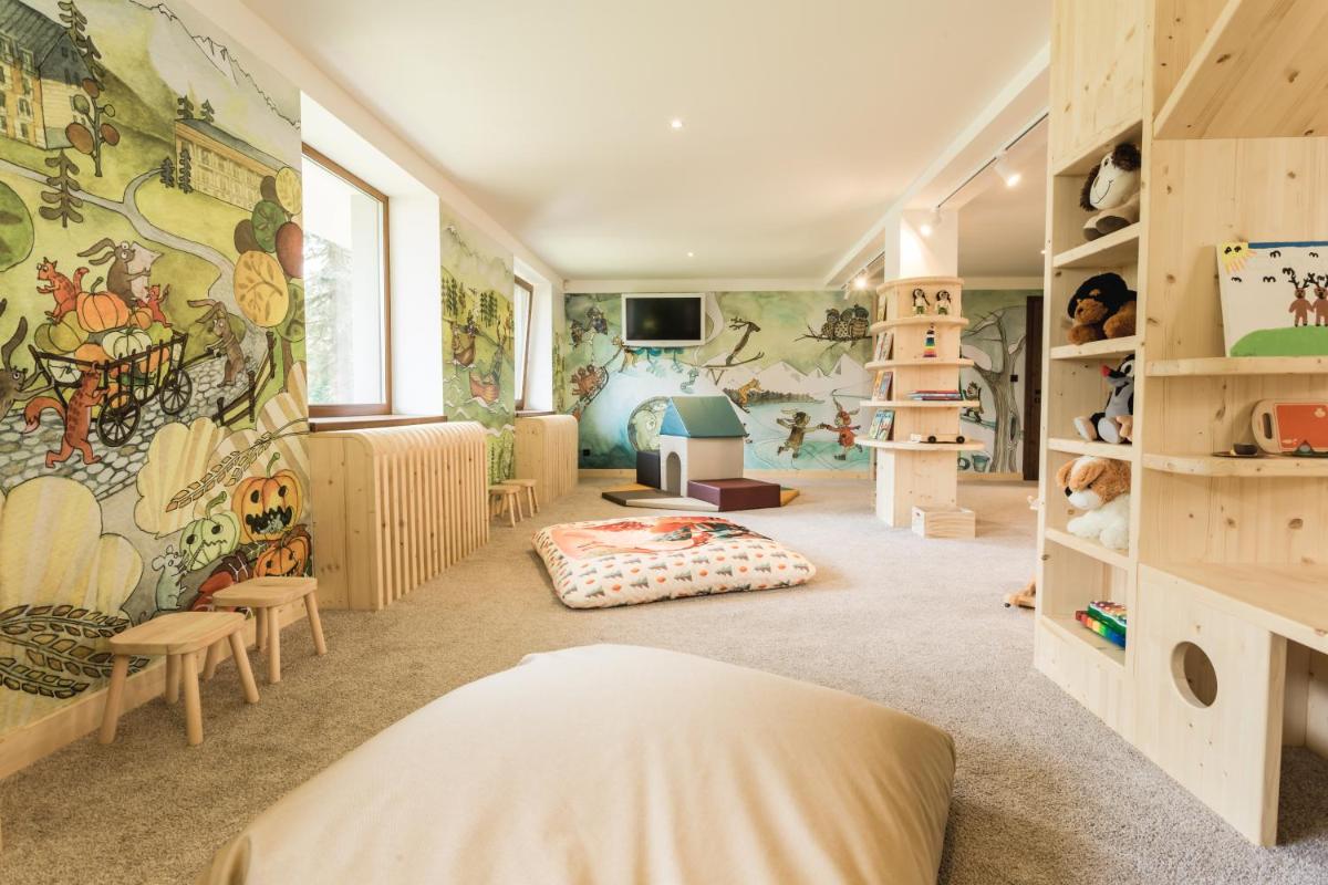 Image 4 of ARIETES MARMONT Apartmány