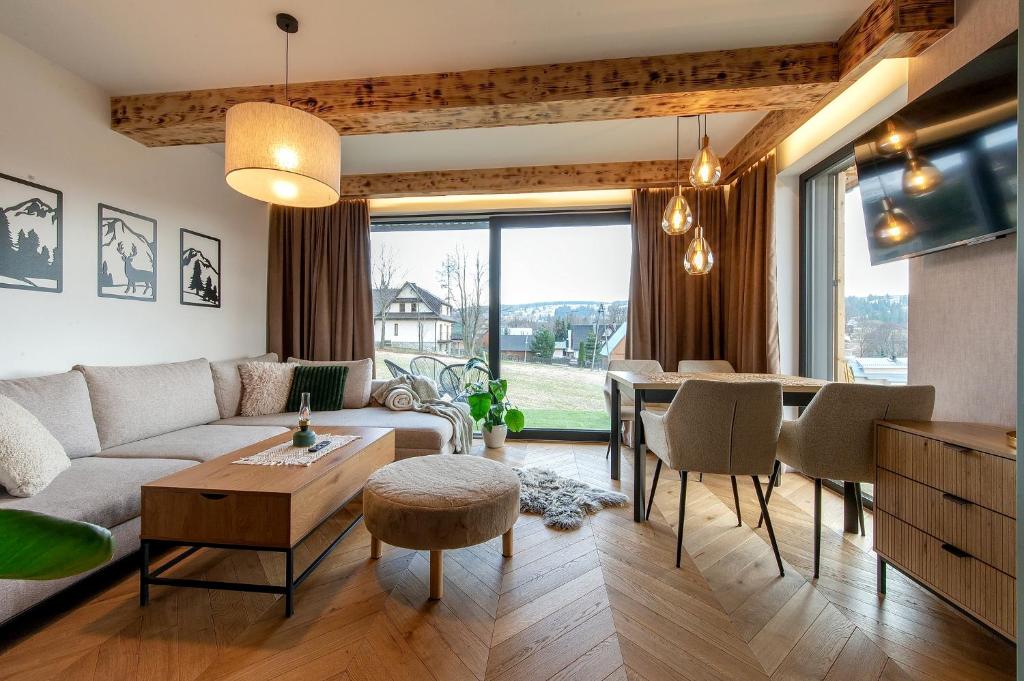 Image 1 of Allure Chalet