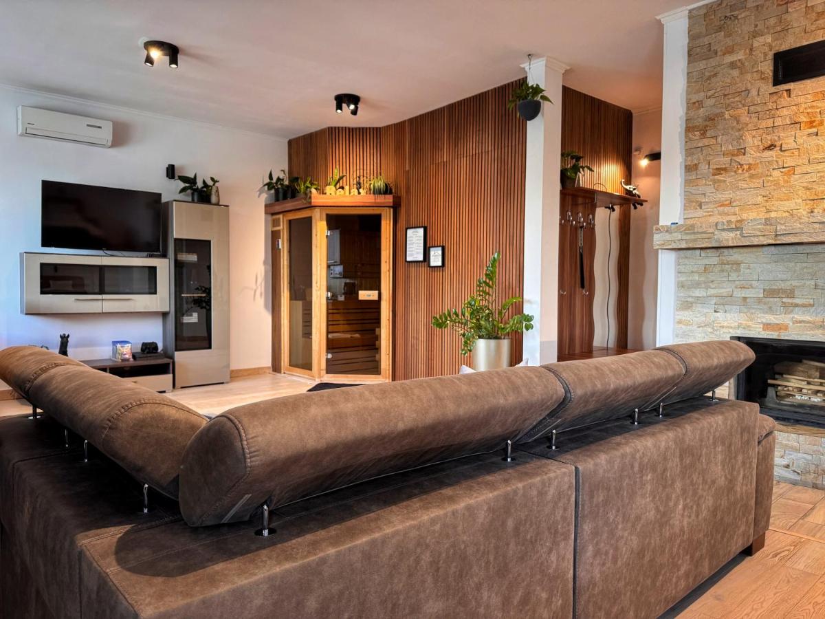 Image 5 of Angel’s Apartment