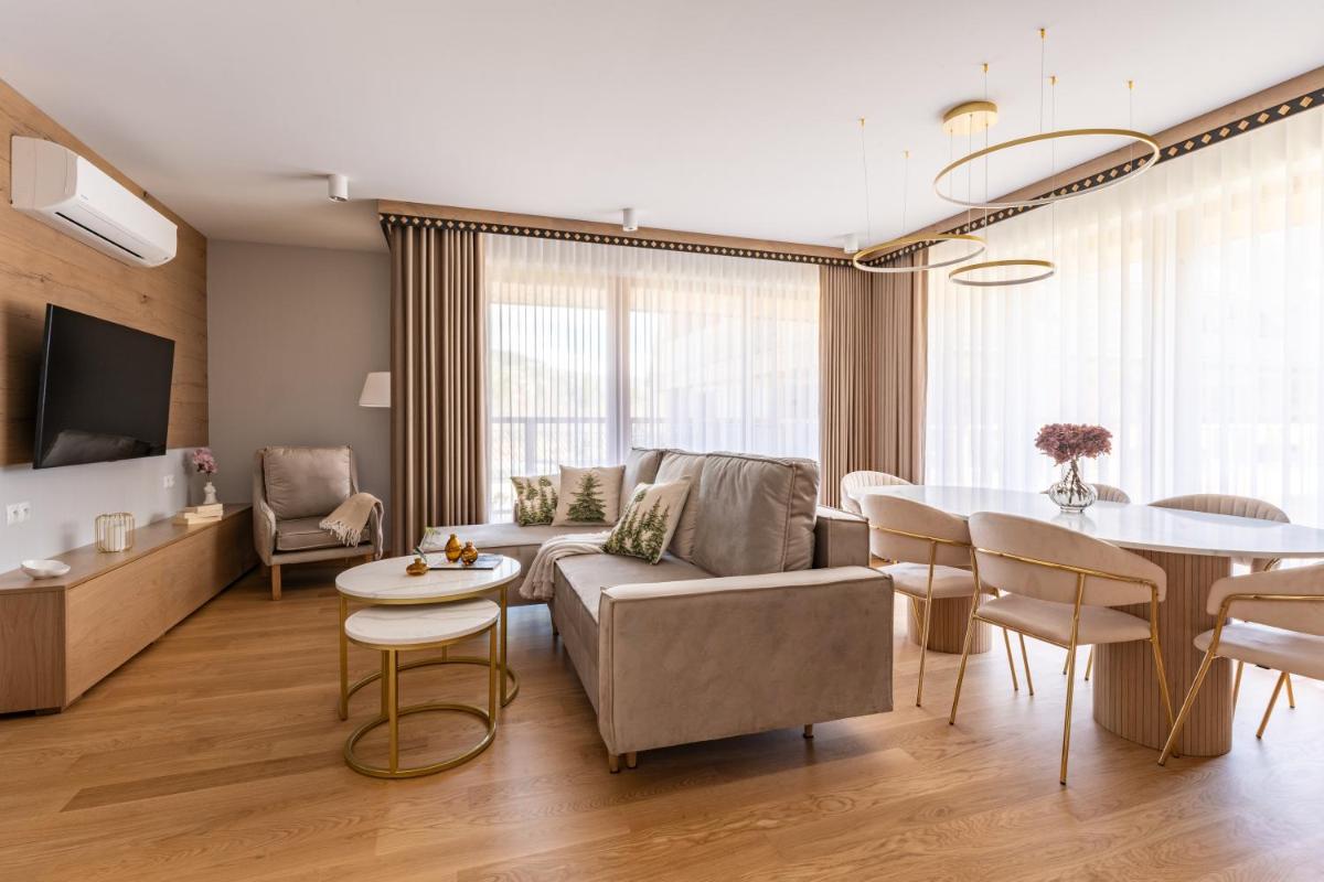 Image 2 of Apartament VERON w Kościelisku – balkon z widokiem na góry, parking w cenie