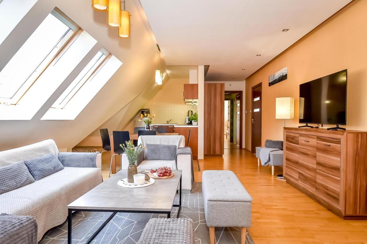 Image 3 of Aparteo Przy Nosalu 42 Apartments SPA&SKI Jacuzzi Sauna Free
