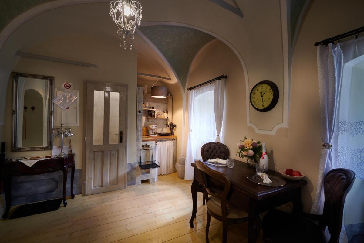 Image 4 of Apartman Charlotte v Dome so studňou na streche