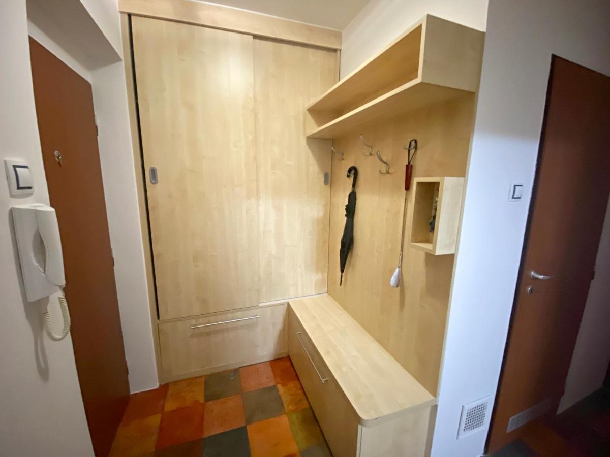 Image 3 of Apartmán na Perunské