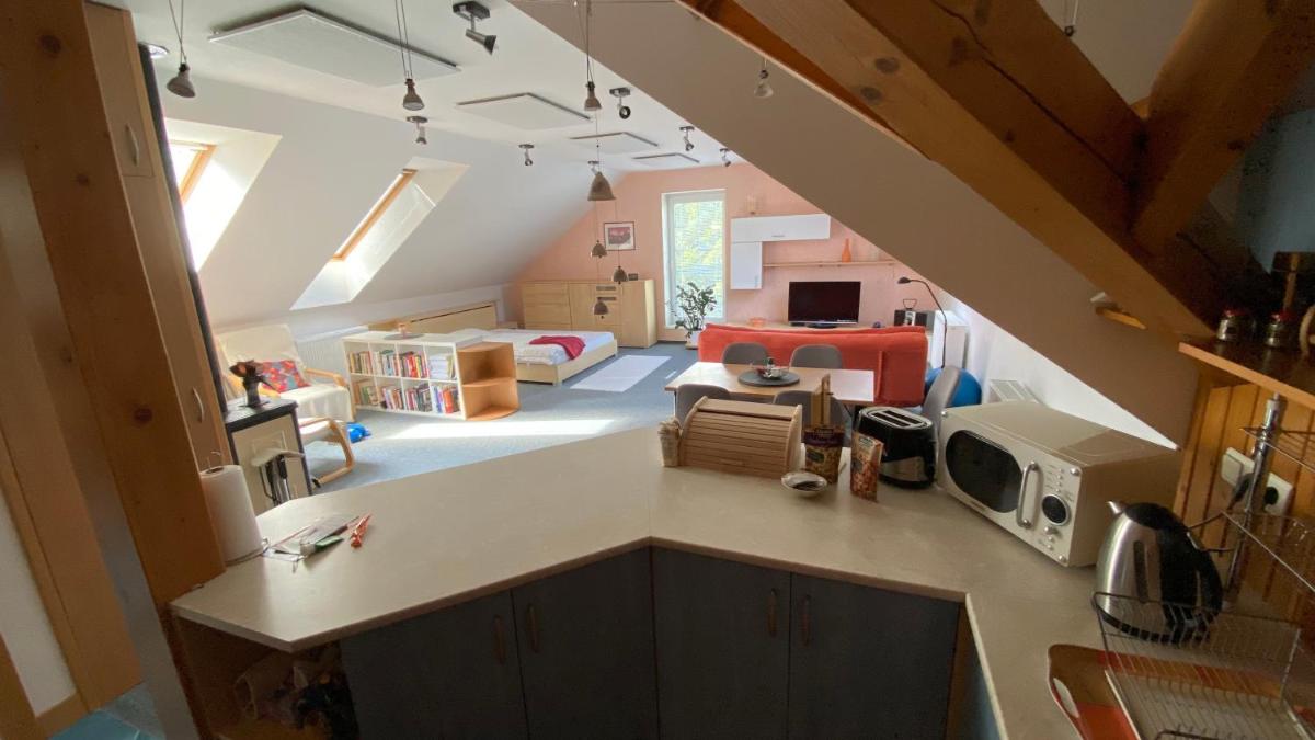 Image 2 of Apartmán pod lesom