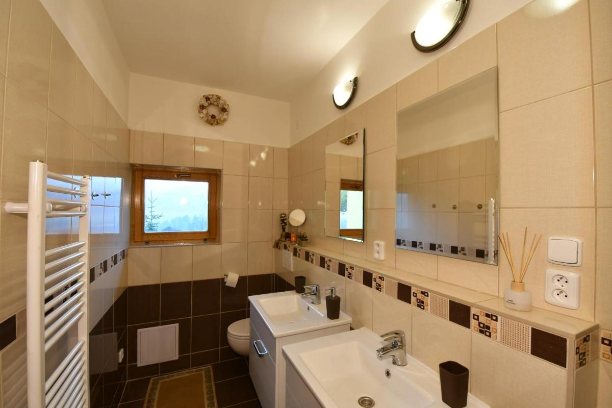 Image 3 of Apartmán u Šárky