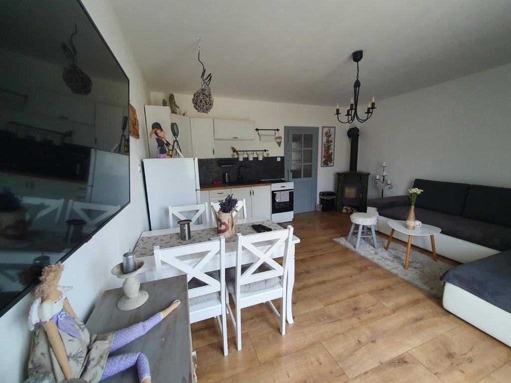 Image 1 of Apartmánový dom Adas