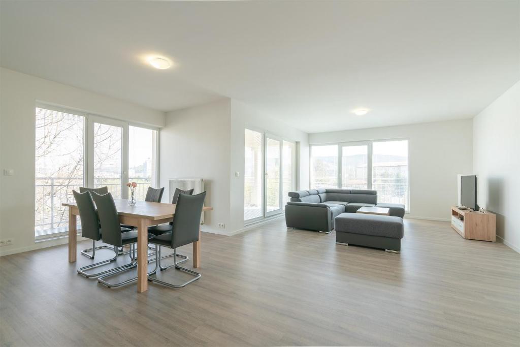 Image 1 of Apartmány Noviny