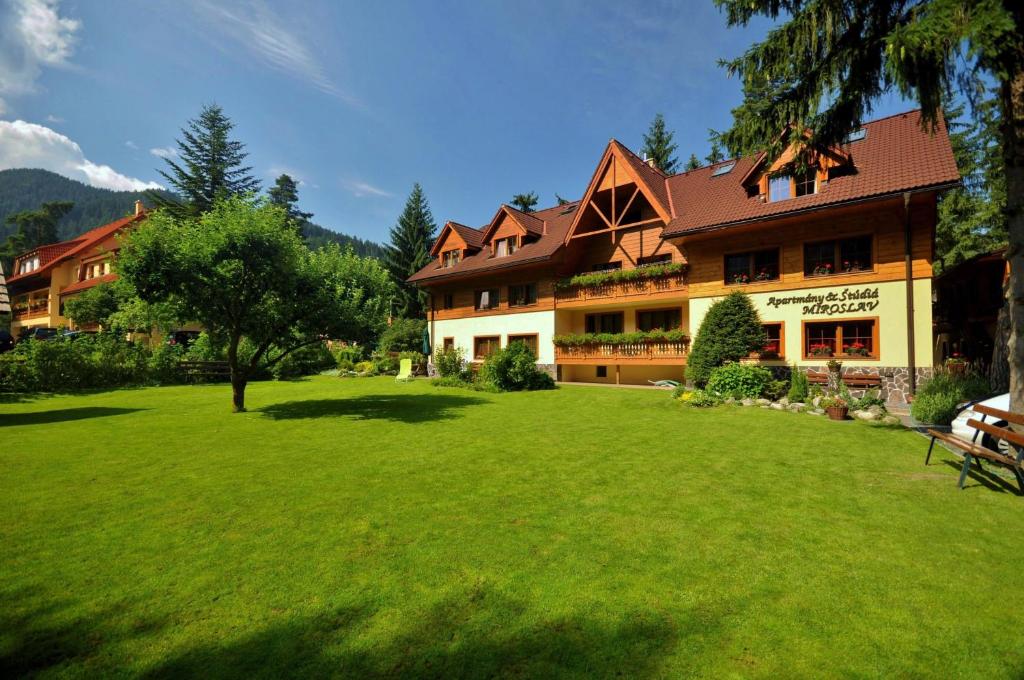 Image 1 of Apartmány a štúdiá Miroslav