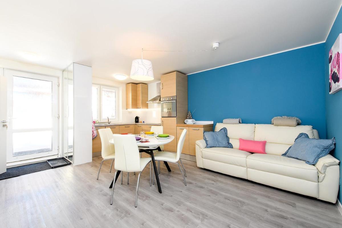 Image 4 of Apartment Carlo 7D