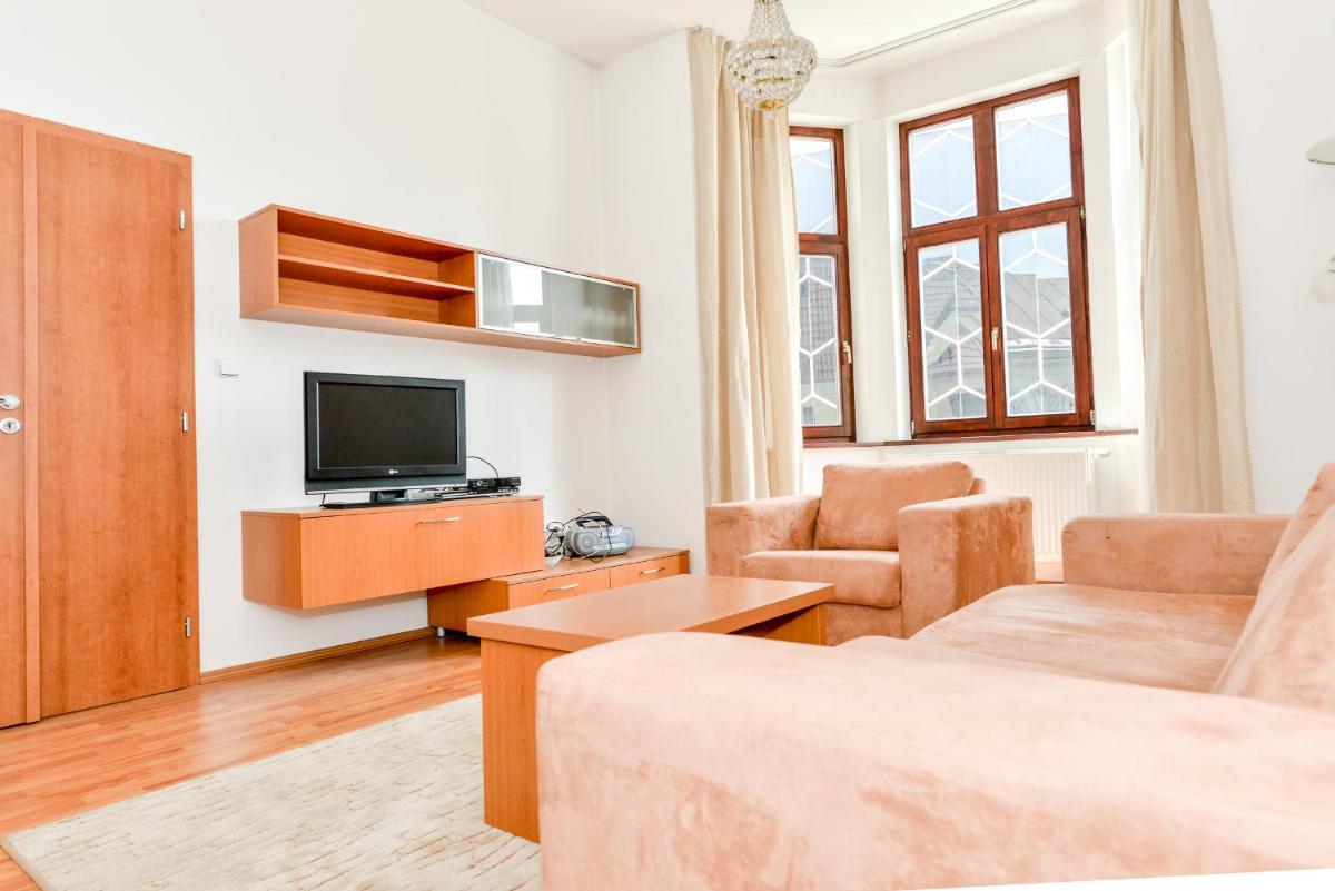 Image 4 of Apartment Downtown