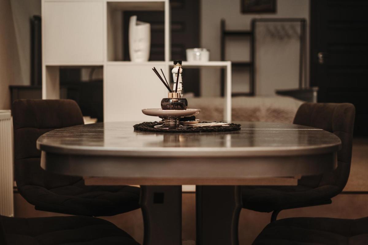 Image 3 of Apartment Kompas