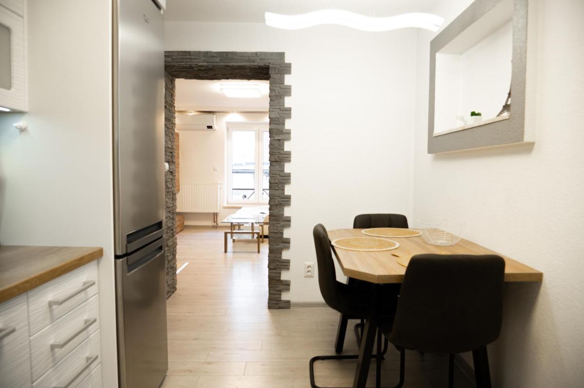 Image 5 of Apartment with Private Garden