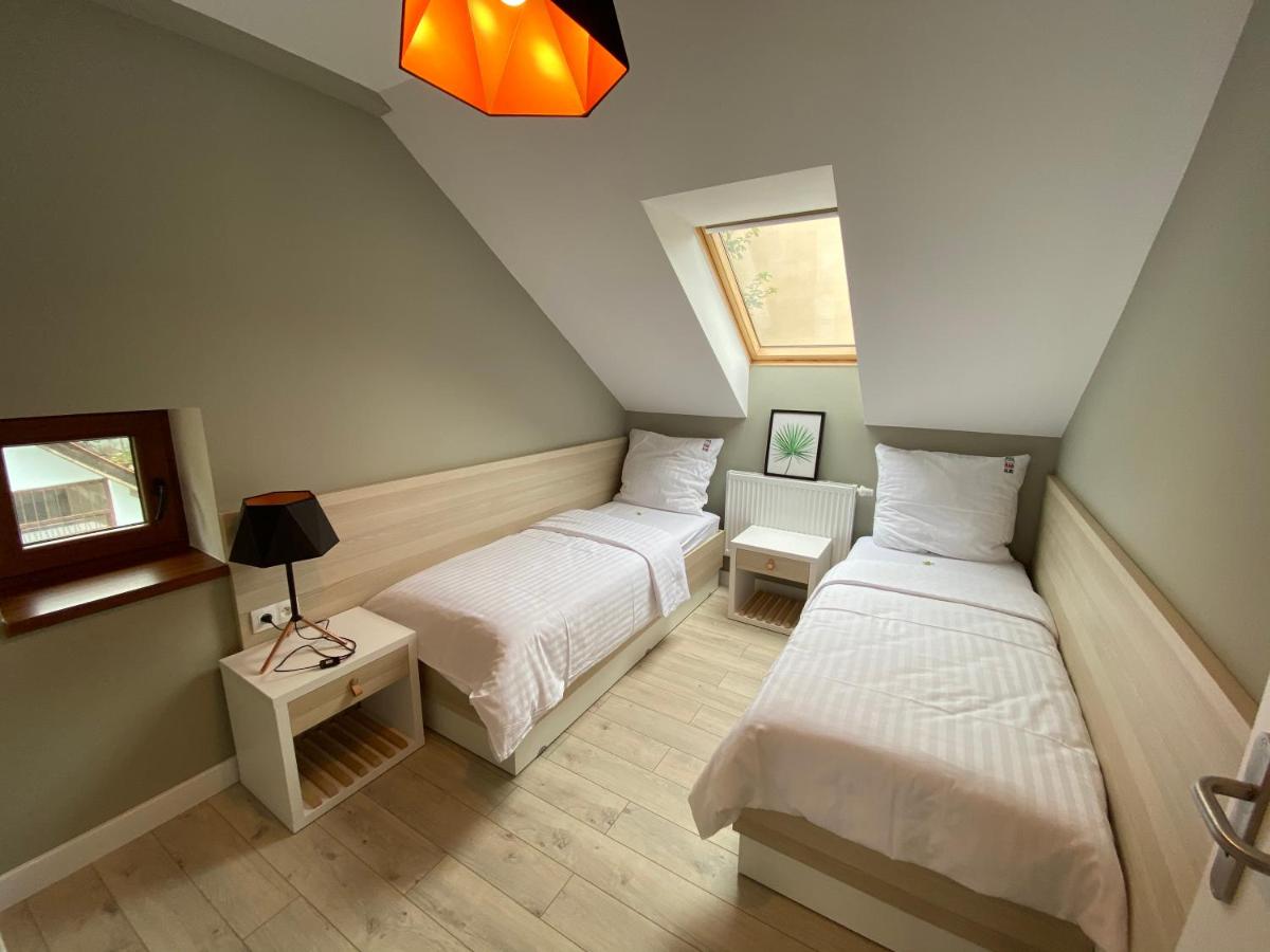 Image 2 of B&B ALIBI