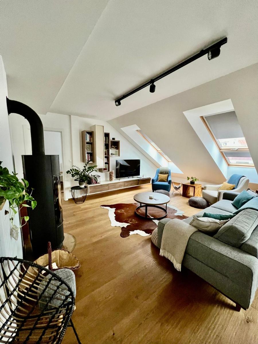 Image 4 of BL – The Penthouse, 24hr Self Check-in, 2 Bedrooms, Fireplace, AC, Panoramic View from main Balcony, 3-minute walk to City Center