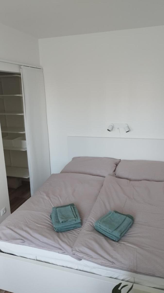 Image 3 of Byteček na Polní