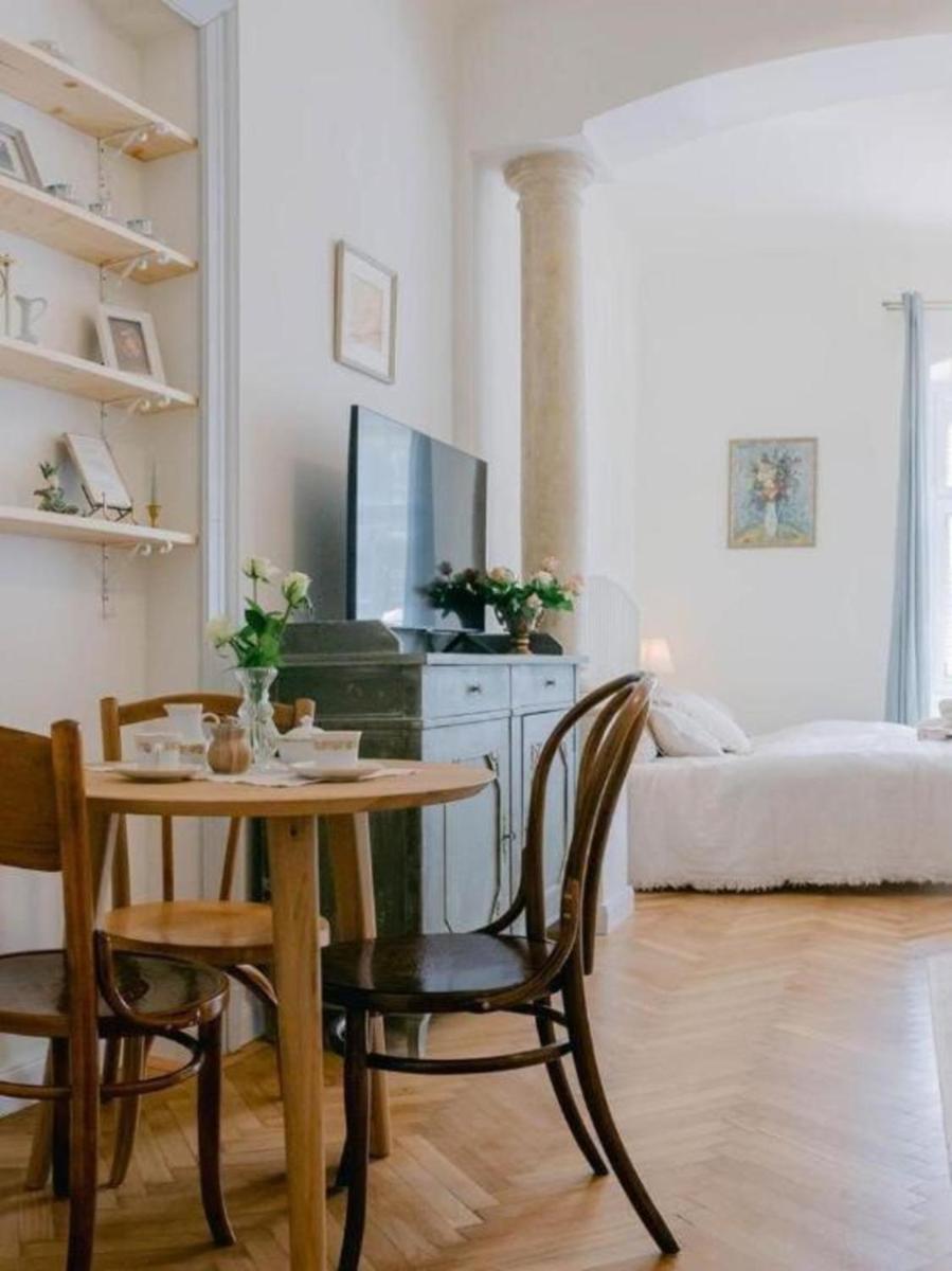 Image 4 of CYPRIAN apartment