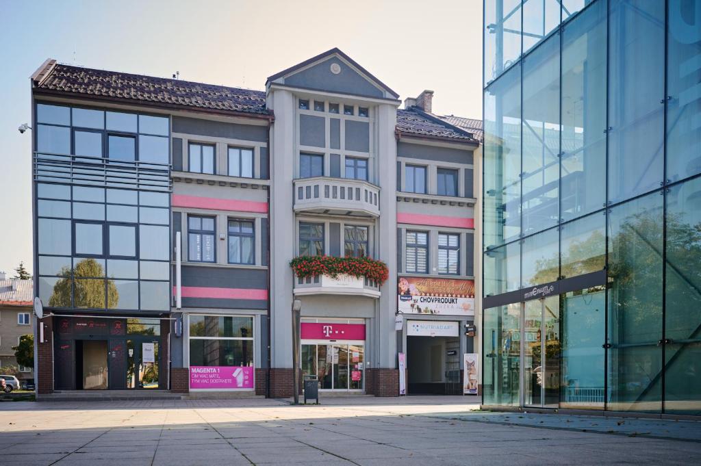 Image 1 of Central Apartments