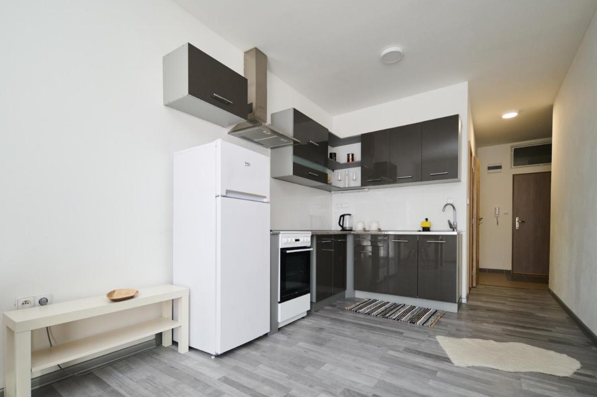 Image 2 of Central Apartments