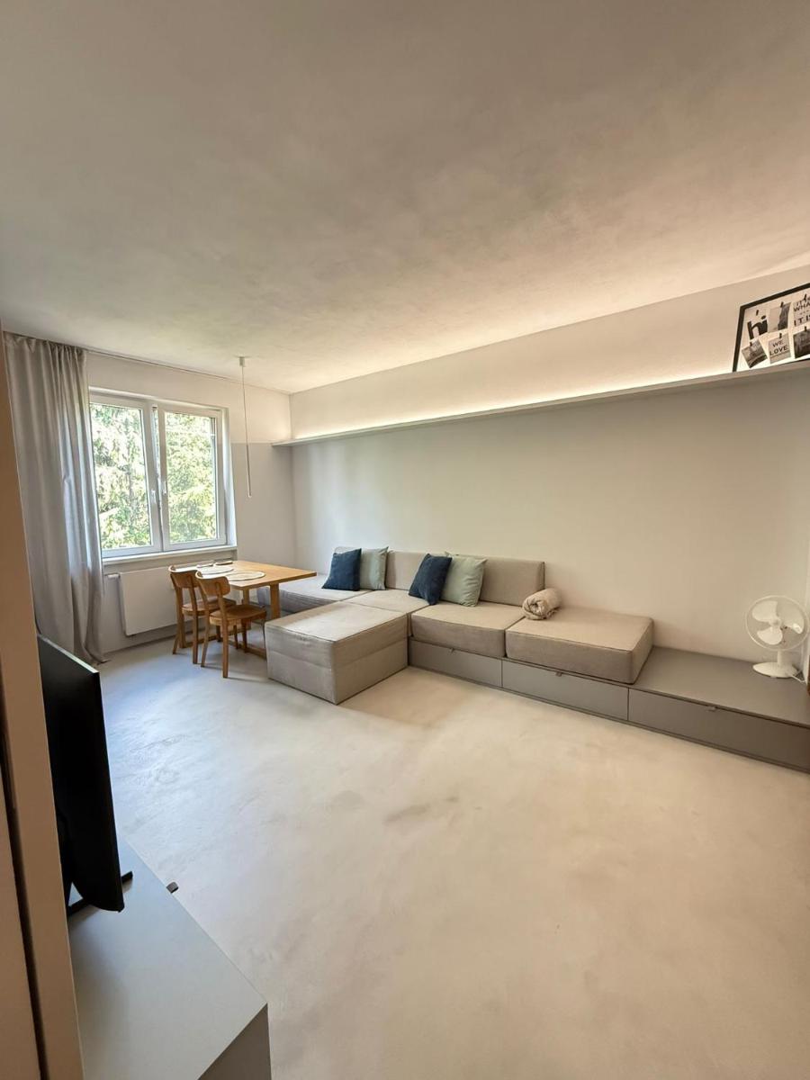Image 5 of Central & Modern Apartment