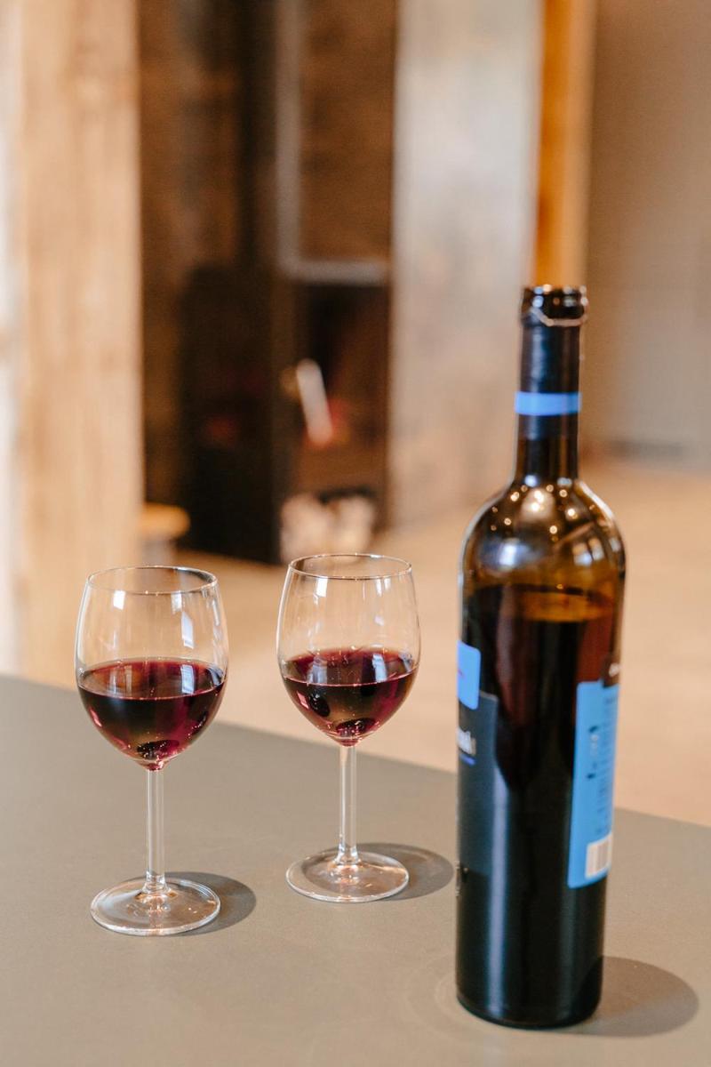 Image 2 of Challet Tonka