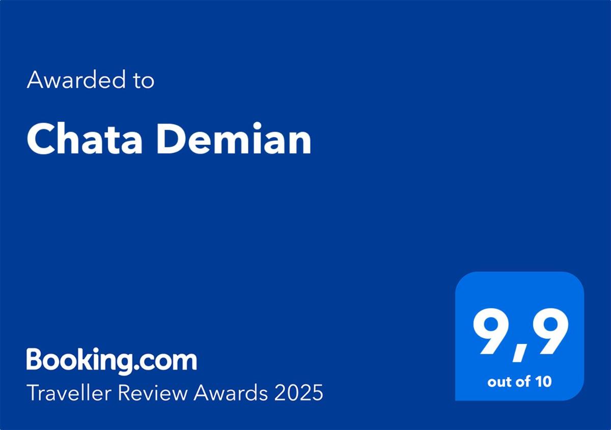 Image 2 of Chata Demian