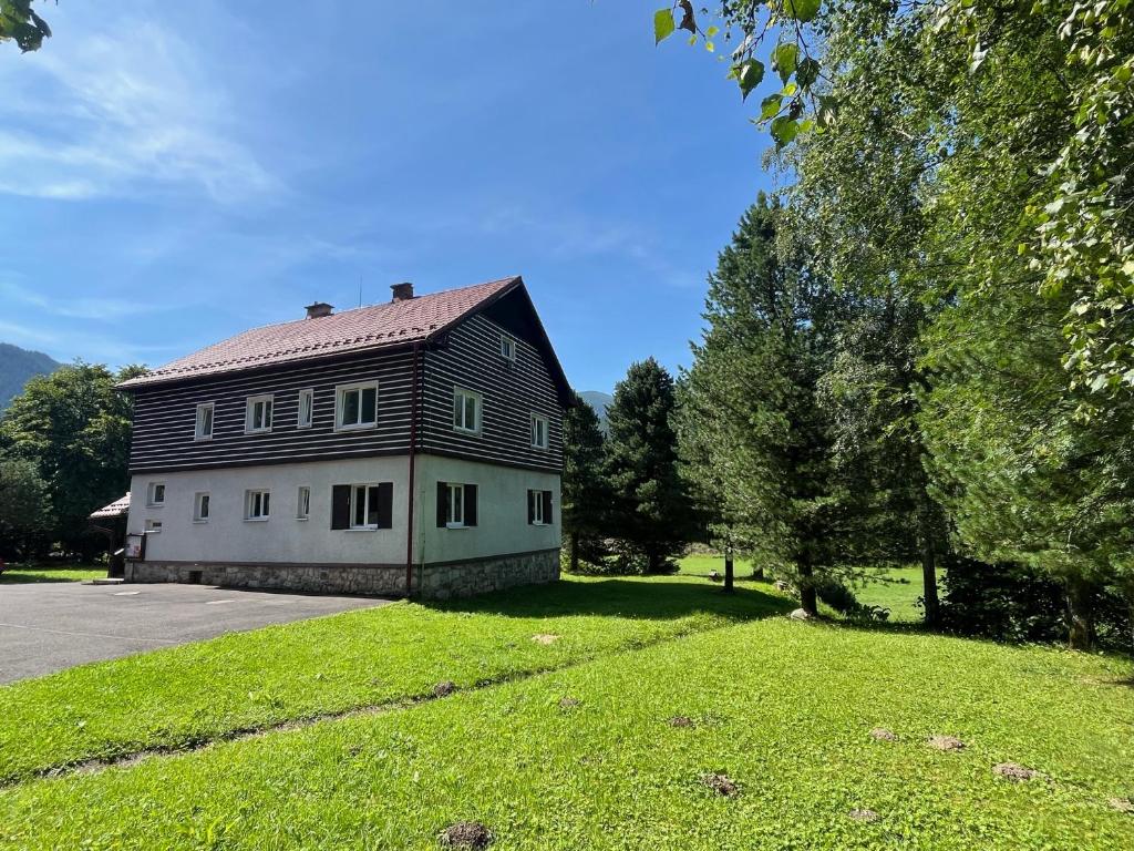 Image 1 of Chata Domčiná Správa TANAPu