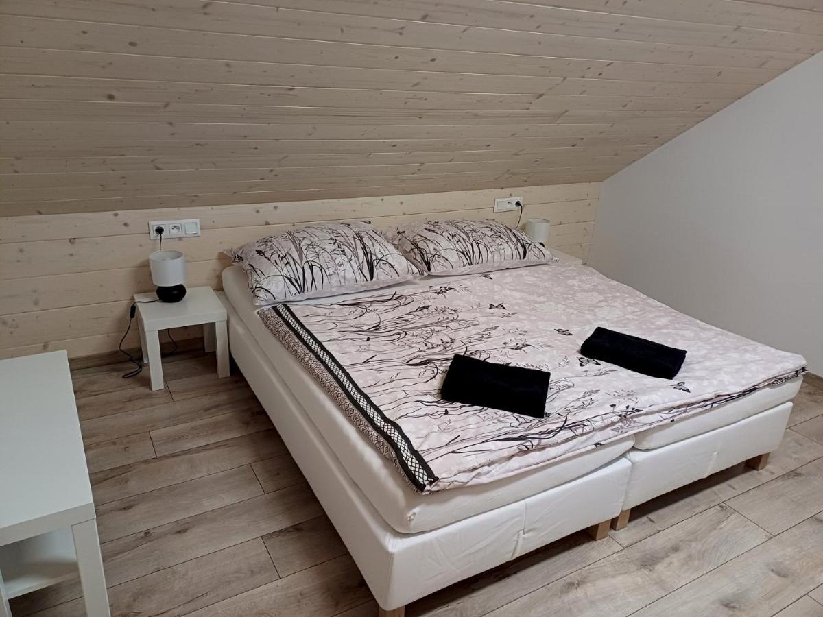 Image 3 of Chata Studienka 1