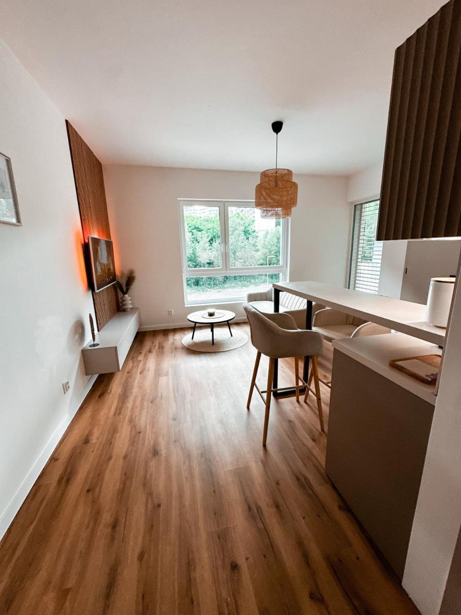 Image 4 of City Park Flat