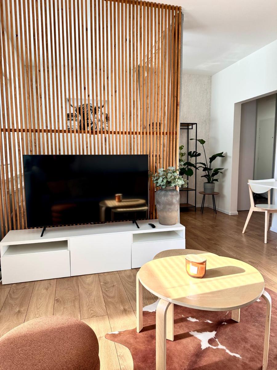 Image 5 of Comfy studio – private parking, smart check in, Netflix, Wifi