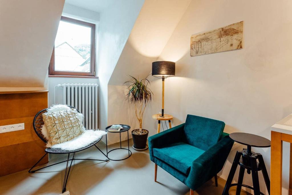Image 1 of Cozy Blue House Apartment in heart of Old Town
