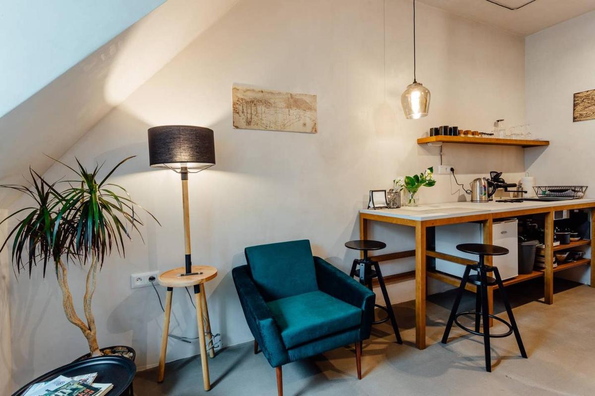 Image 4 of Cozy Blue House Apartment in heart of Old Town
