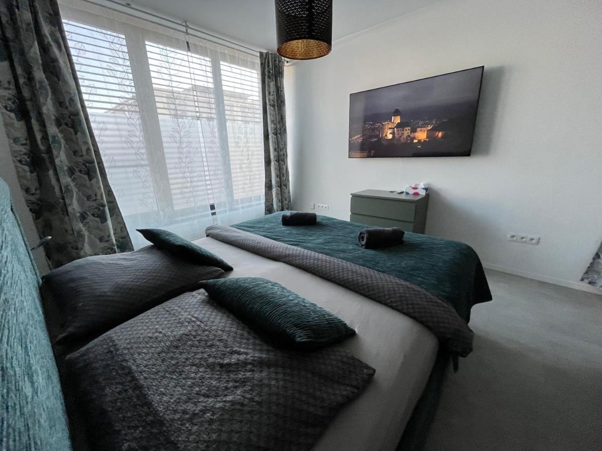 Image 2 of DELUXE APARTMENT (Free Parking)