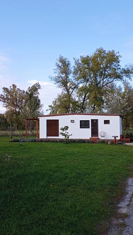Image 1 of Domček na samote