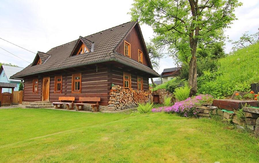 Image 1 of Dvor Magduška