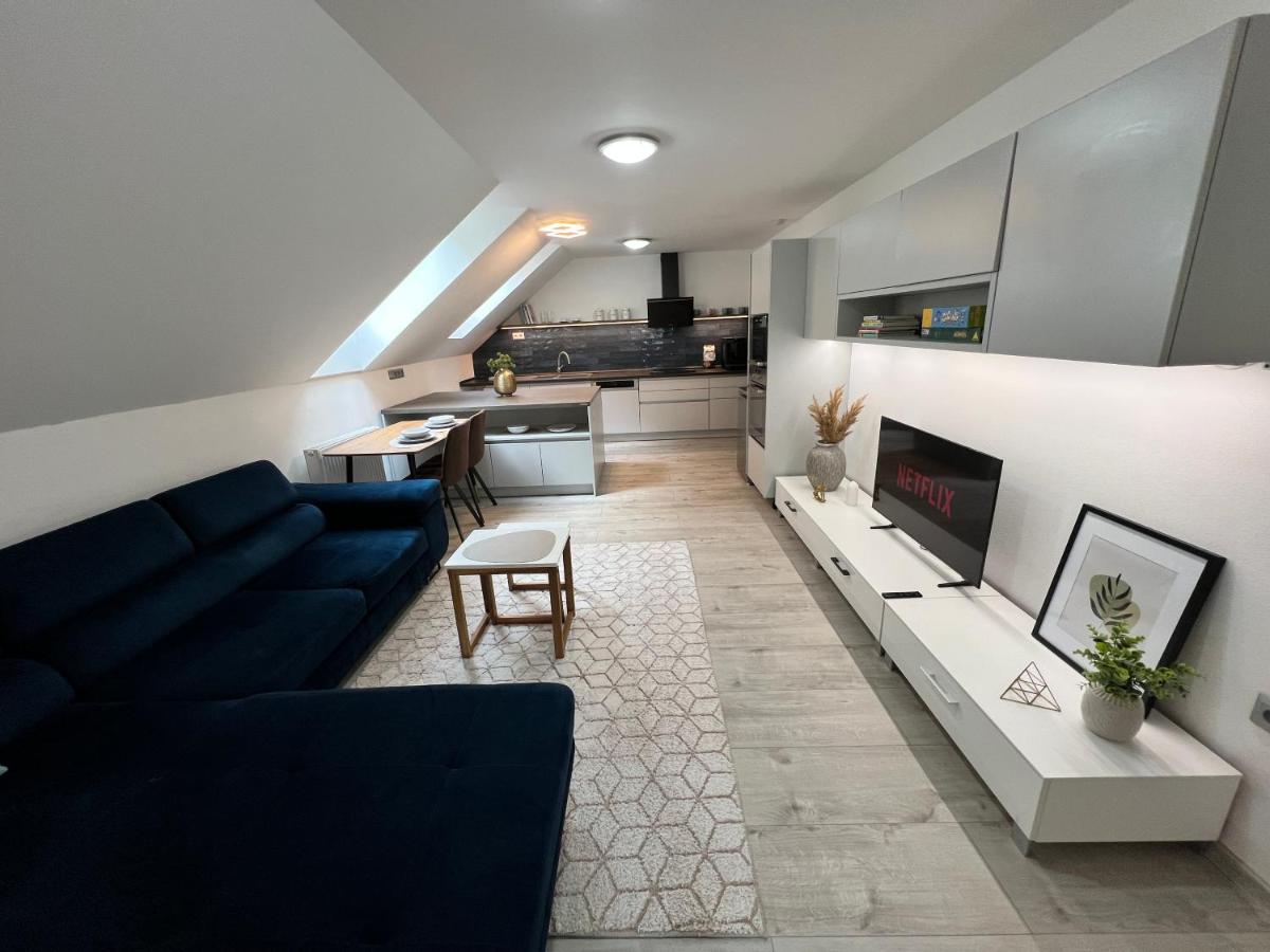 Image 3 of Elysian apartment 1