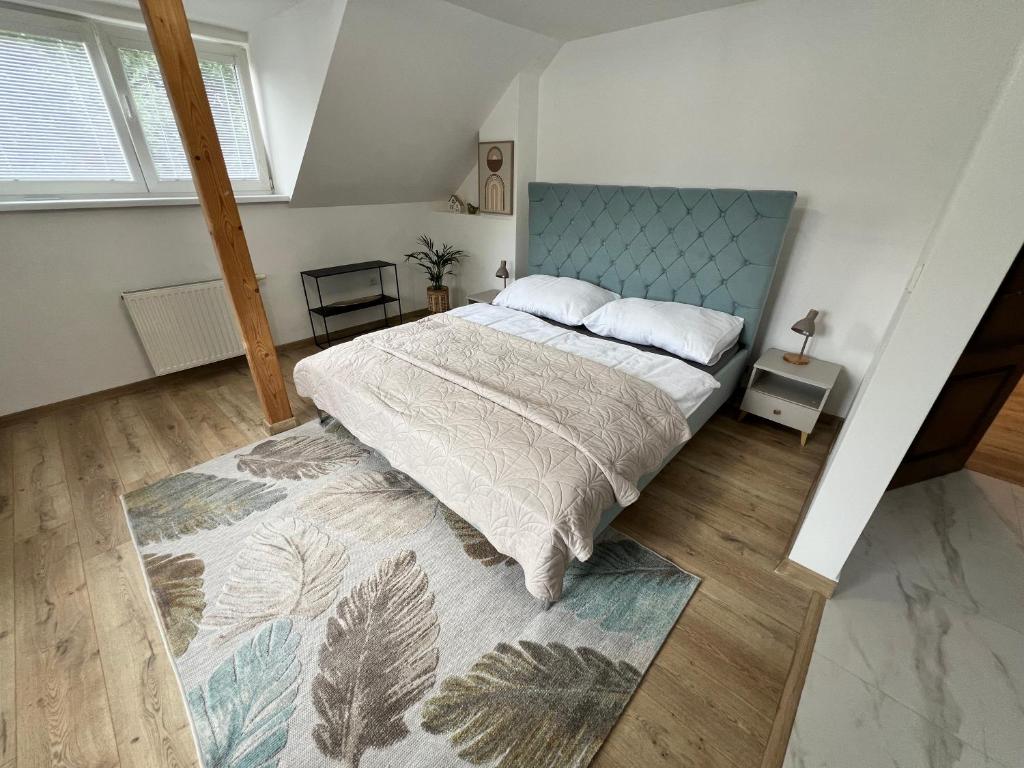 Image 1 of Elysian apartment 2