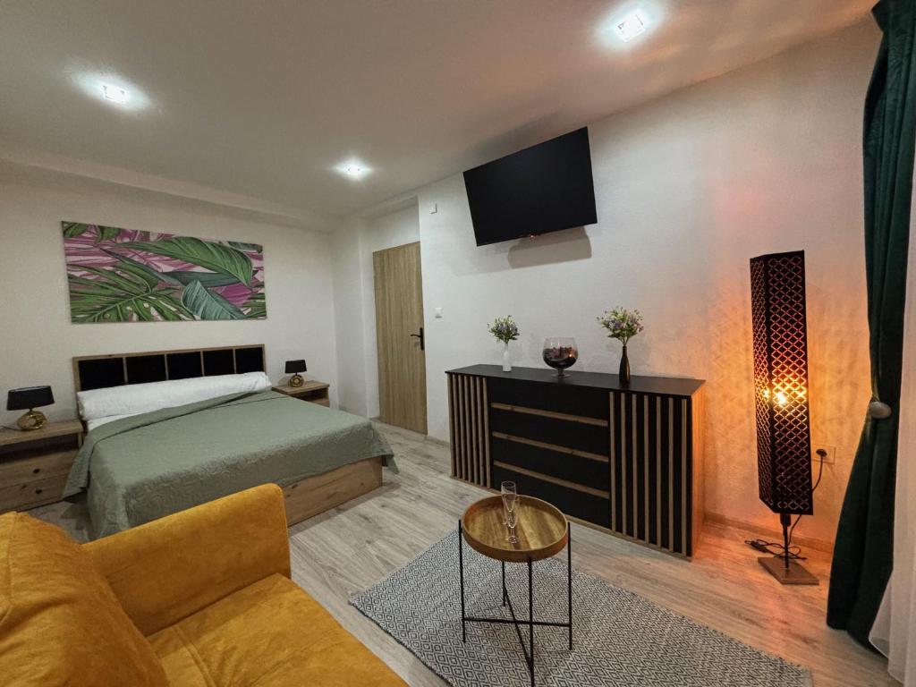 Image 1 of Emeraldia – quiet urban hideaway with modern style