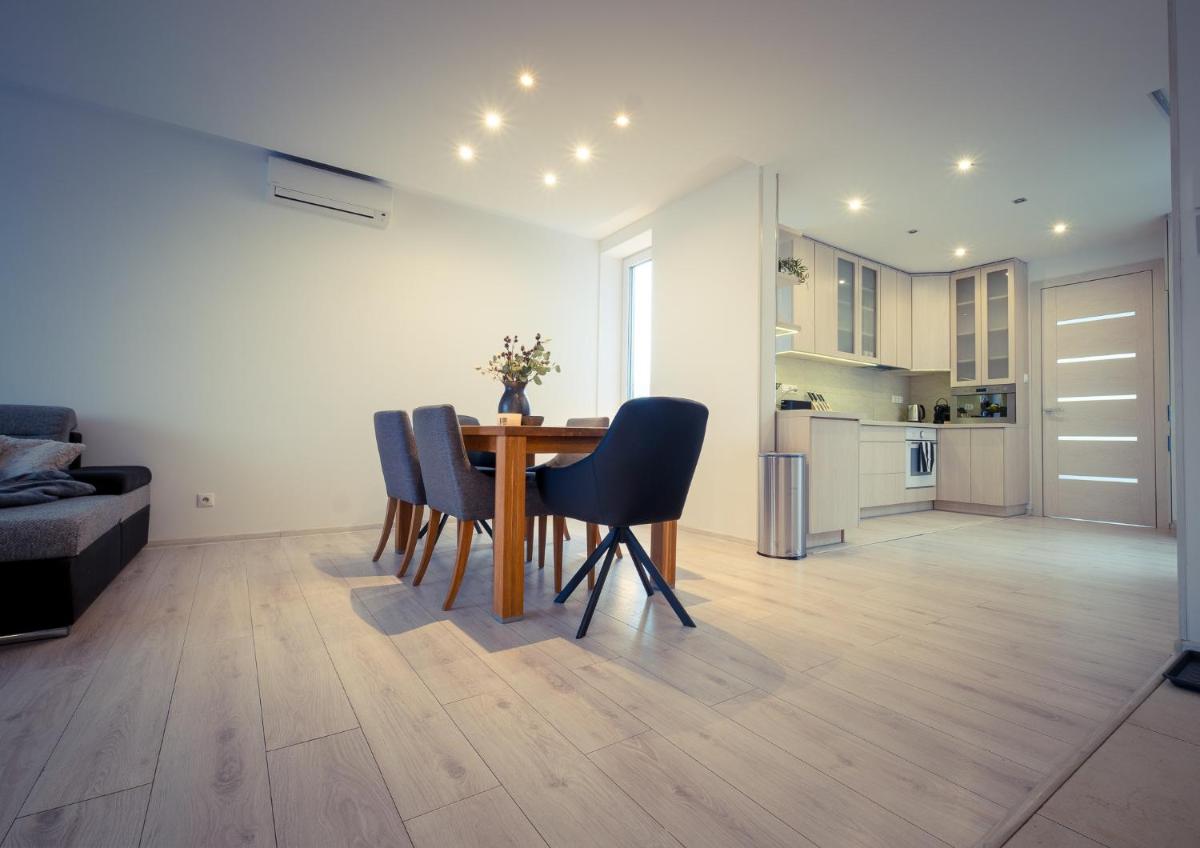 Image 4 of Exkluzívny penthouse 145 m2 s panoramatickou strešnou terasou 130 m2
