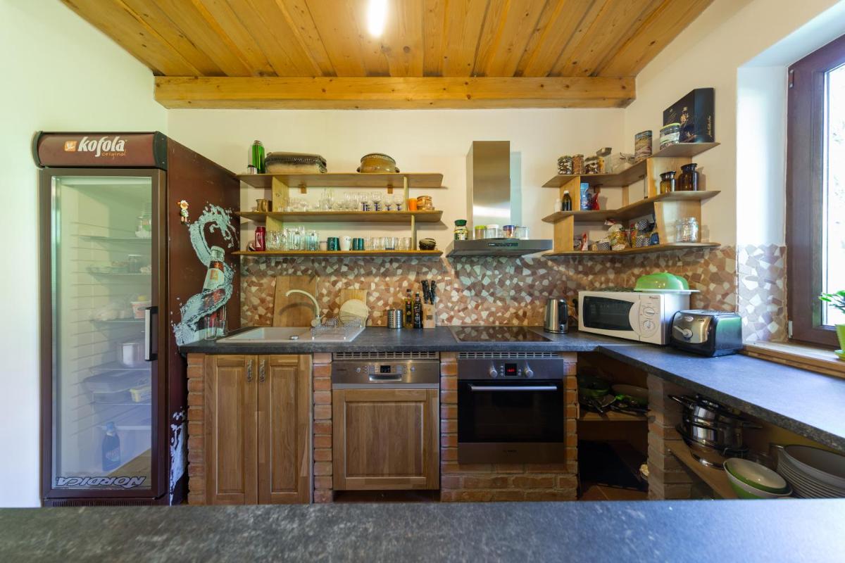 Image 4 of Farma Javor