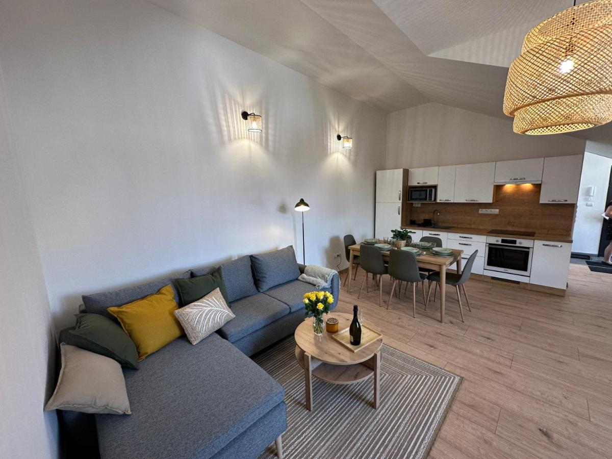 Image 5 of GREEN Apartment – City Centre – Main Square