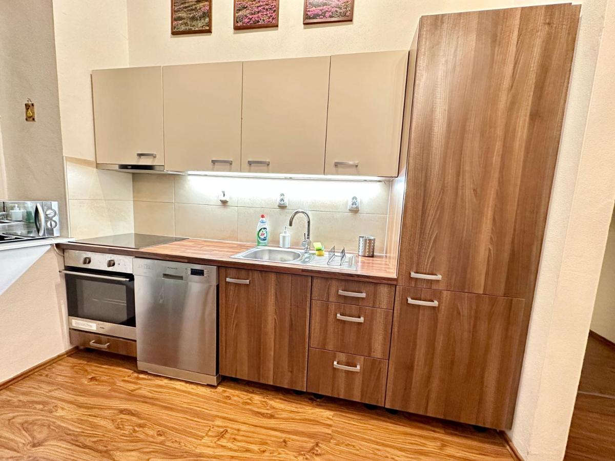 Image 5 of Home Away main square apartment