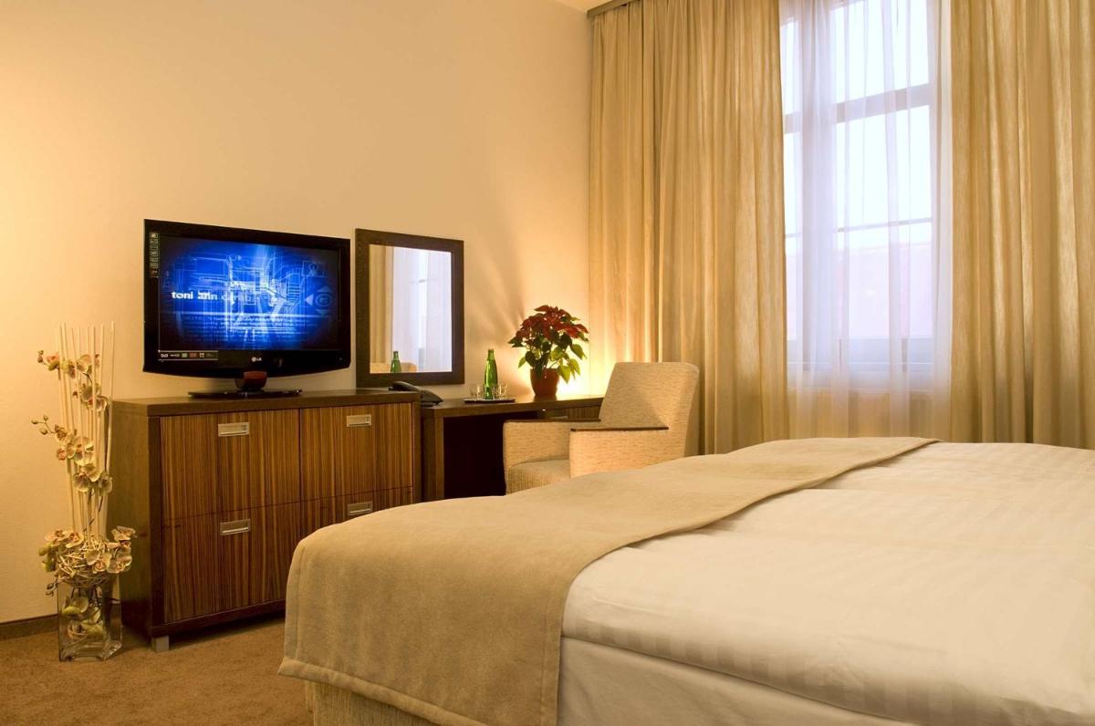 Image 5 of Hotel Academic