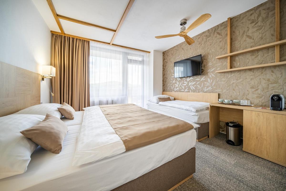 Image 3 of Hotel Adamantino