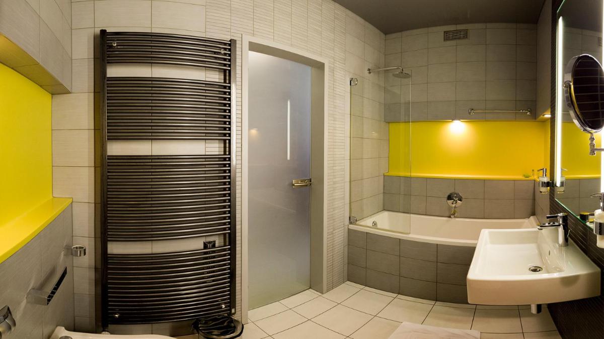 Image 3 of Hotel AquaCity Mountain View