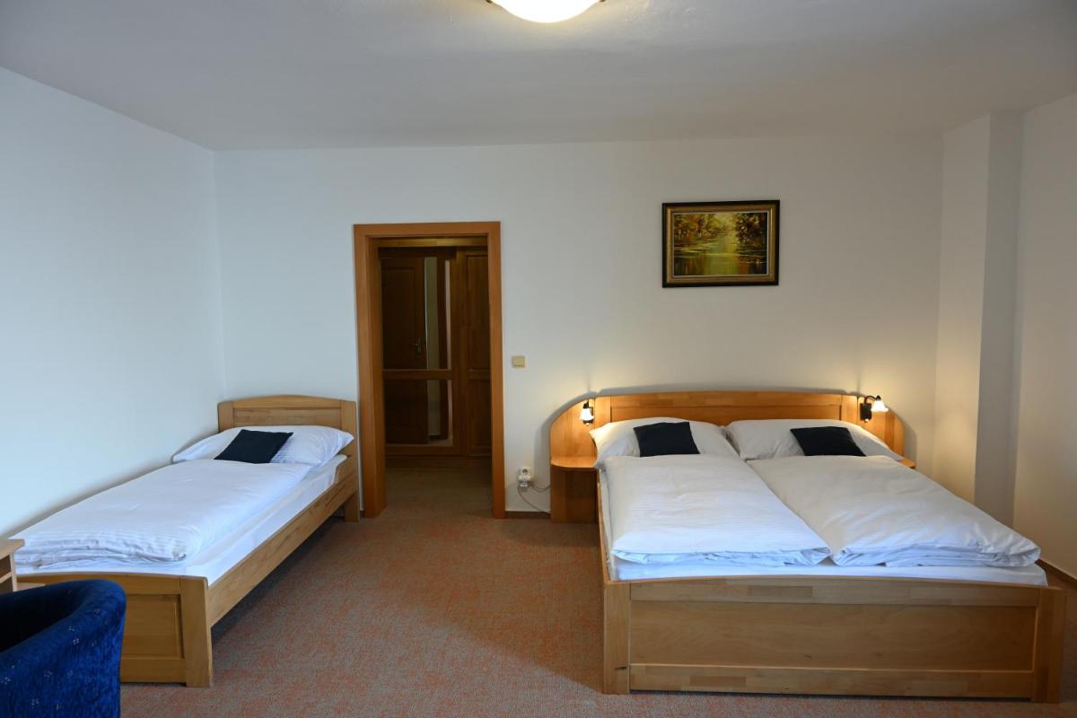 Image 2 of Hotel Eufória