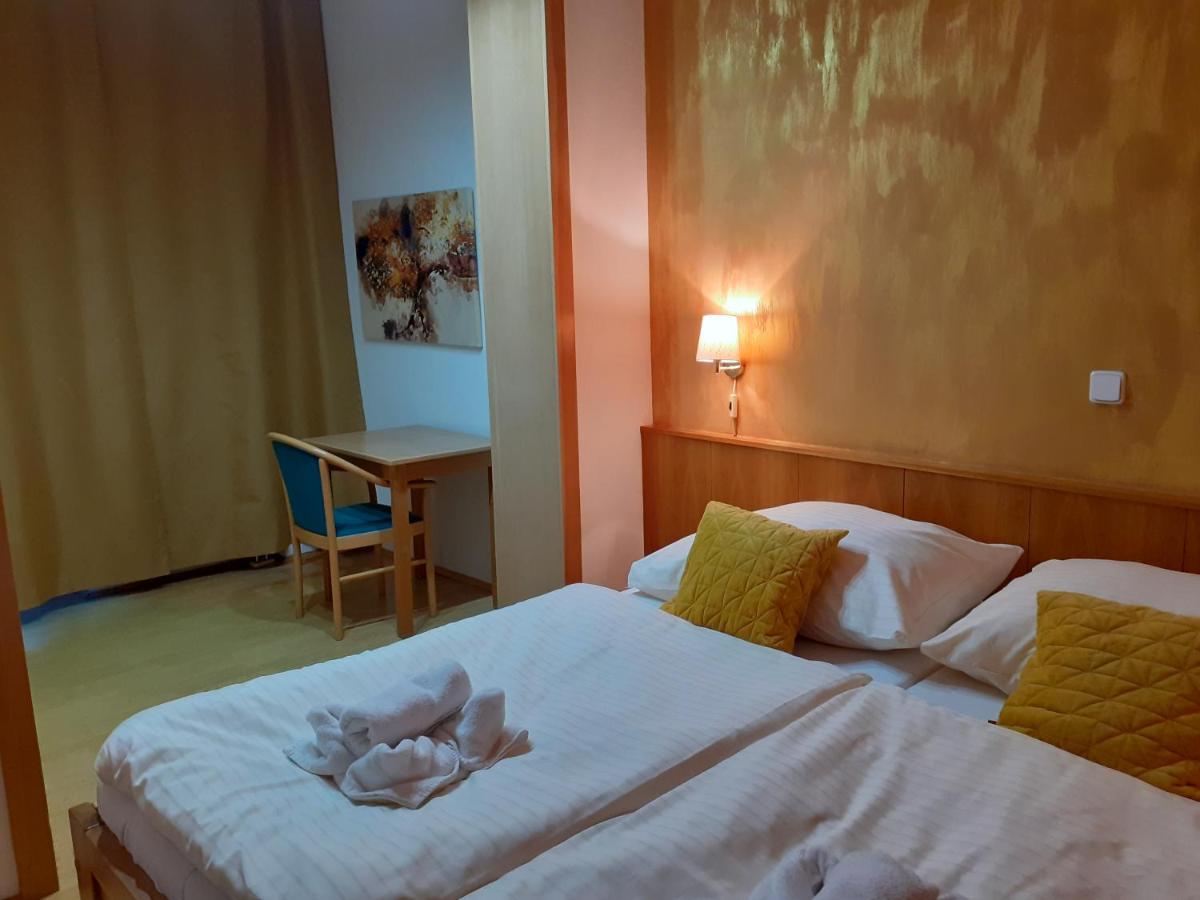 Image 4 of Hotel Gold