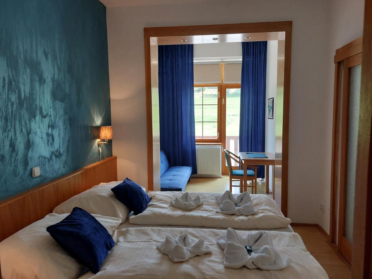 Image 2 of Hotel Gold