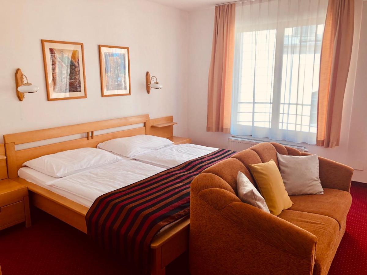 Image 2 of Hotel Grand Matej