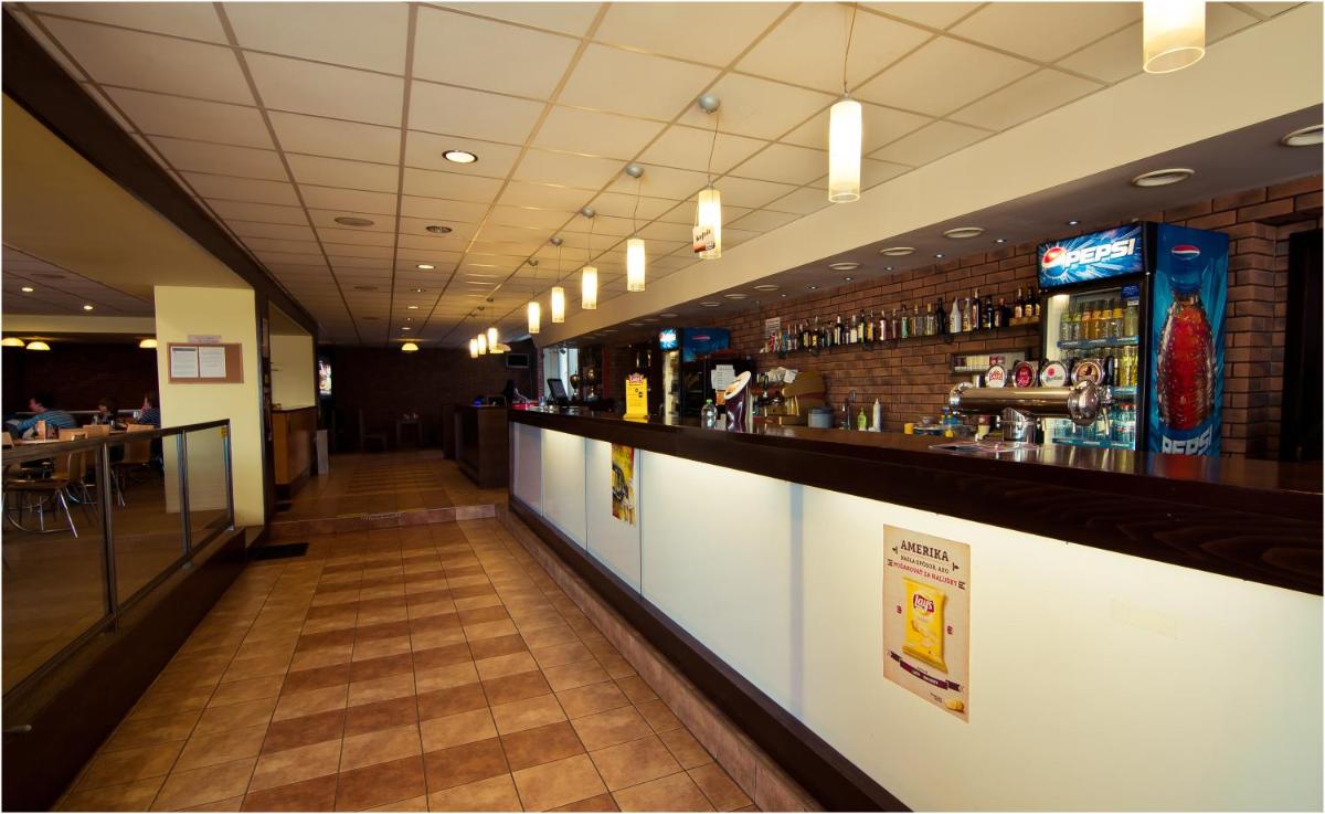 Image 2 of Hotel Lineas